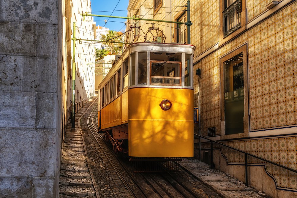 Lisbon tram 28