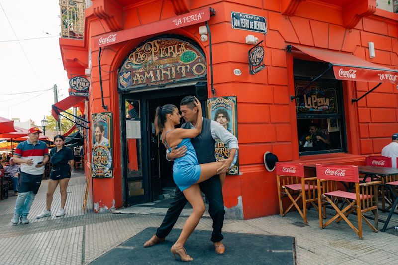 La Boca: A Biography of Barrio