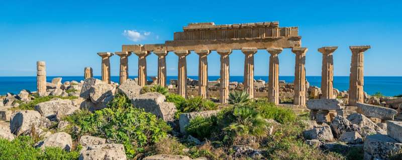 Greek Myths and Legends That Shaped Sicily