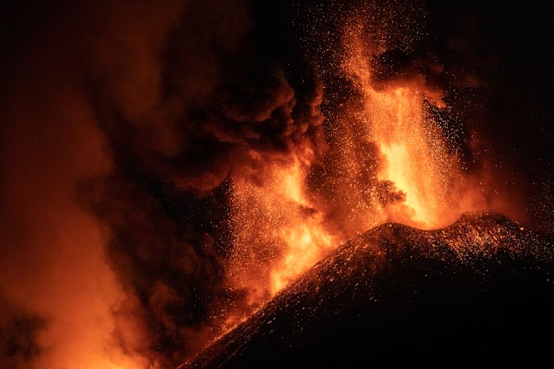 Train Travel in Sicily: Around Mount Etna by Rail