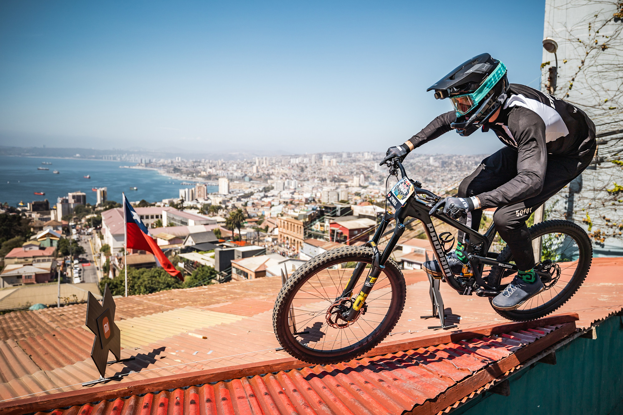 Cerro Abajo: A Deep Dive into Valparaíso's Mountain Biking Culture