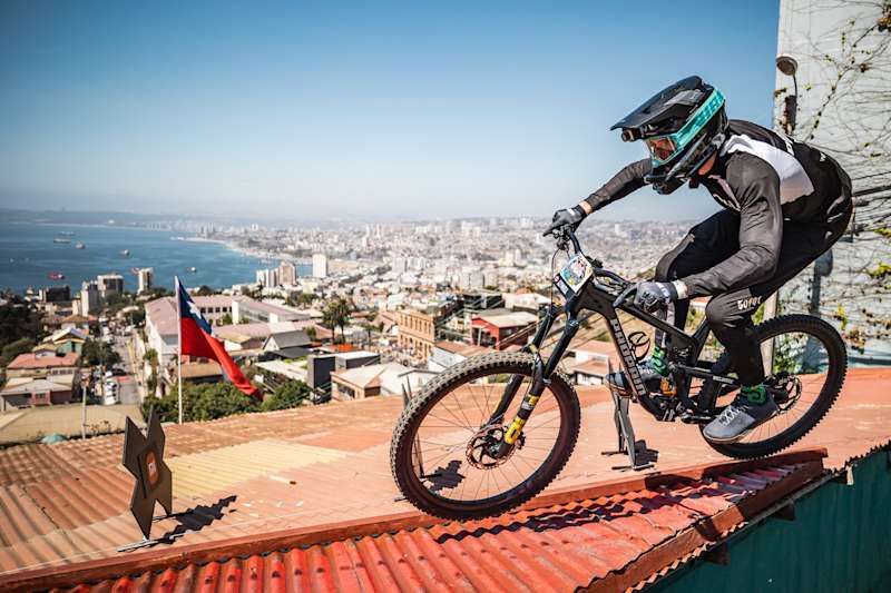 mtb downhill red bull urban downhill 2021