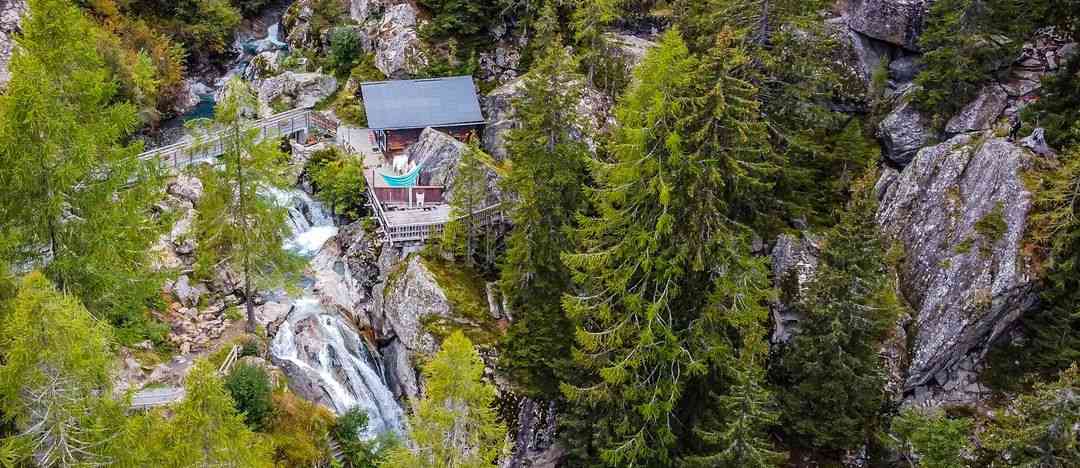 Photographie de henocklawson sur la randonnée "Cascade de Bérard"