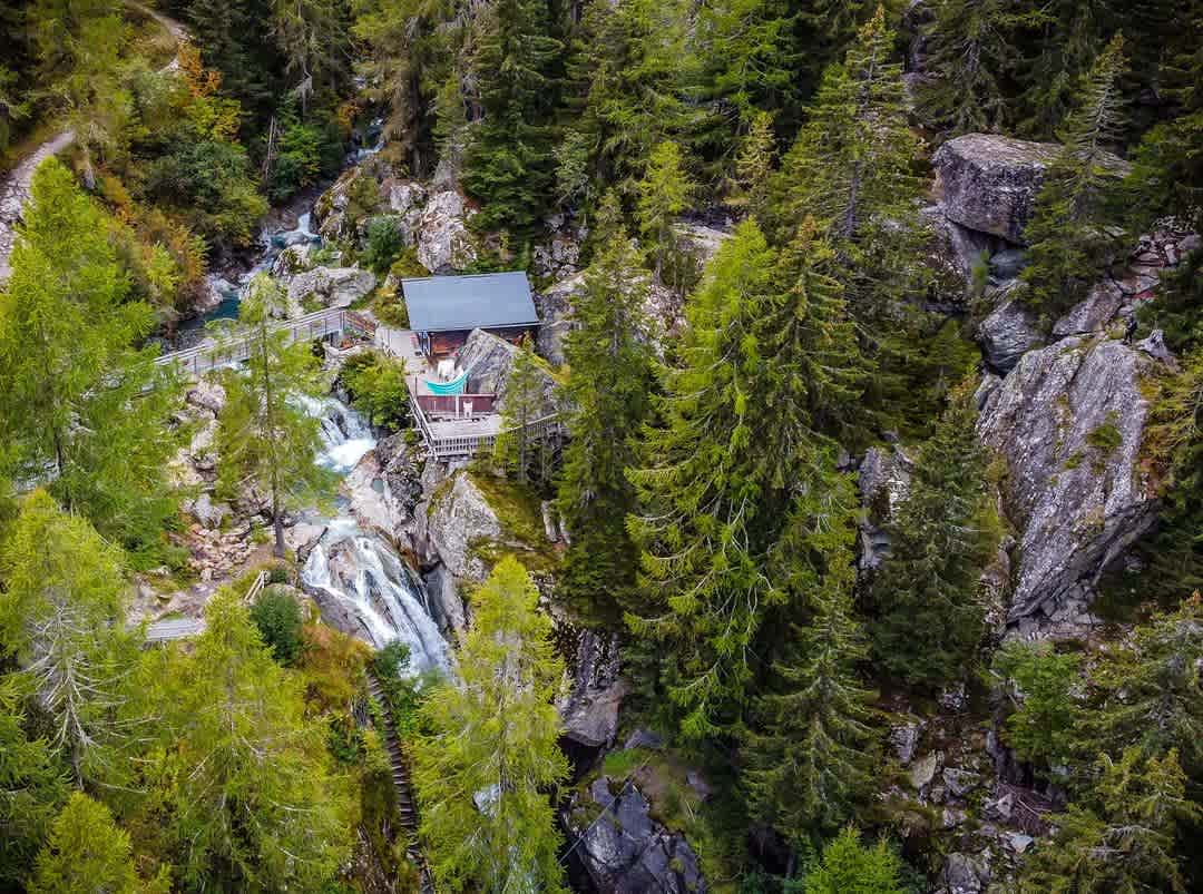 Photographie de henocklawson sur la randonnée "Cascade de Bérard"