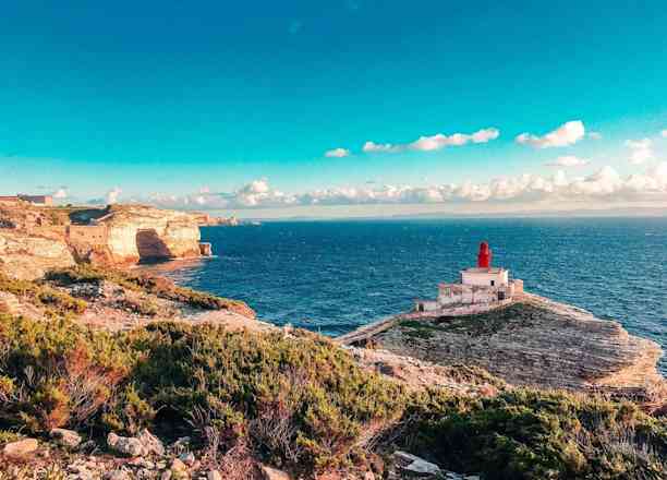 Photographie de andmoree_ dans le parc "Phare de la Madonetta et plage de Paragan"