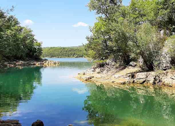 Photographie de zenlifeinfos sur la randonnée "Saint-Laurent-du-Verdon vers le Coteau Chiron"