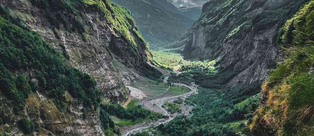Photographie de beshop_traveller sur la randonnée "Sixt-Fer-à-Cheval - Le Bout du Monde"