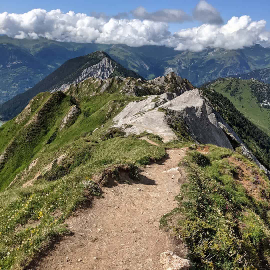 Photographie de farouest06 sur la randonnée "Crête du Mont Charvet"