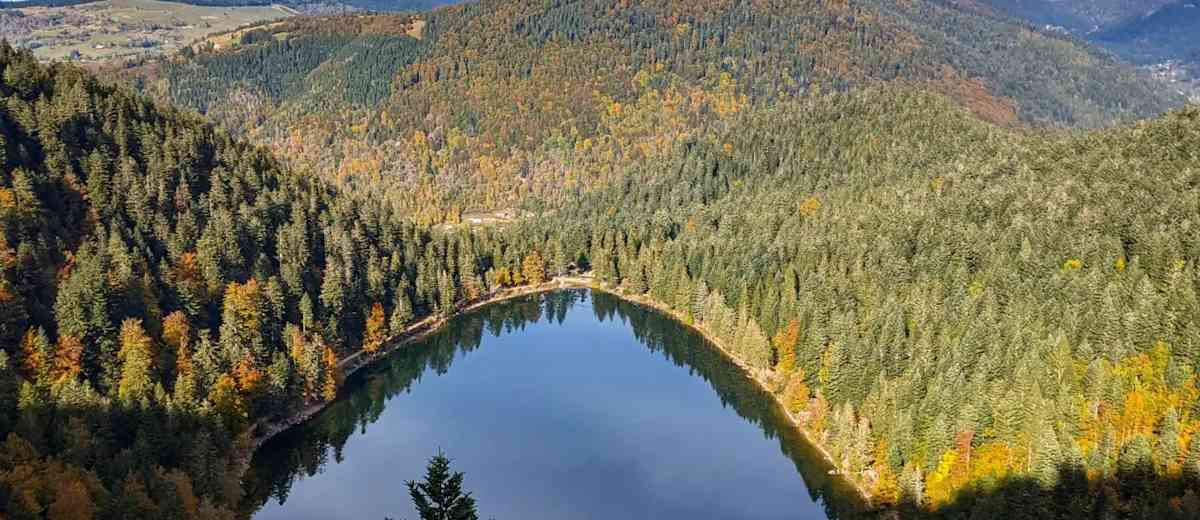 Photographie de anais.b_photographie01 sur la randonnée "Lac des Corbeaux"