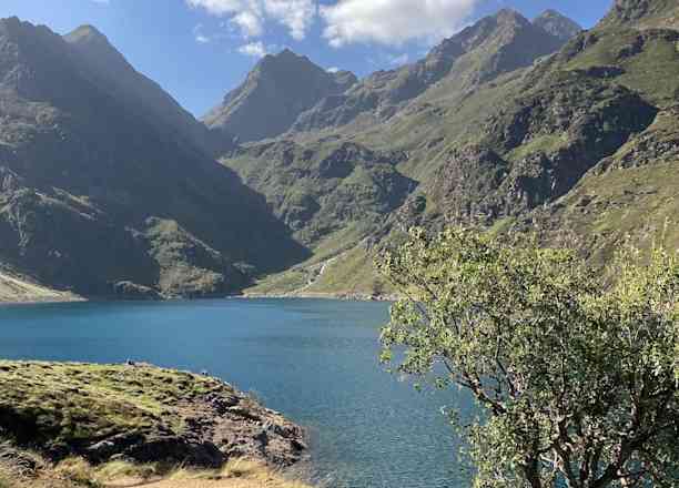 Photographie de rheaparks_app sur la randonnée "L'Étang d'Izourt"