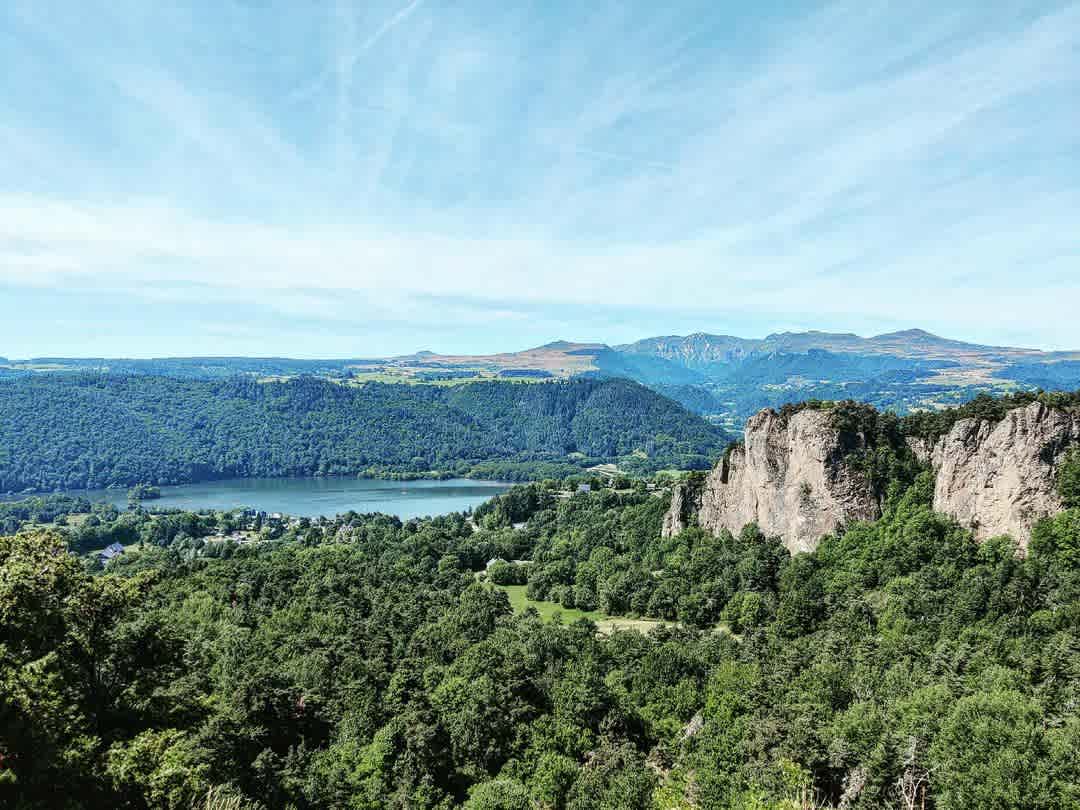 Photographie de emiil.lie sur la randonnée "Château de Murol et Volcan du Tartaret"