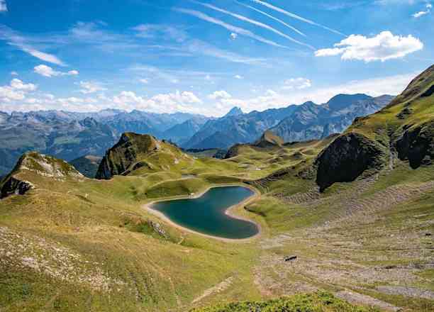 Photographie de in__my__lens dans le parc "Lac du Montagnon d'Iseye"