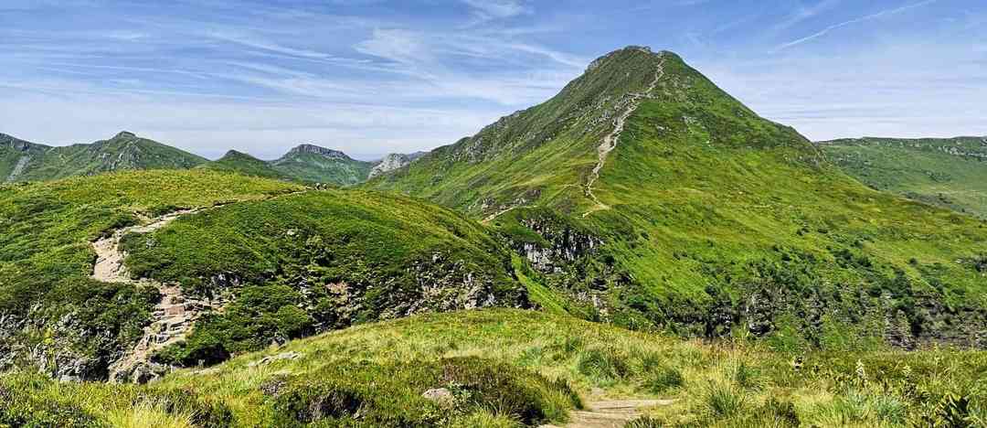 Photographie de cin.ontrip sur la randonnée "Puy de Peyre Arse"