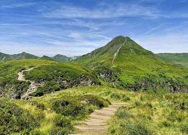 Photographie de cin.ontrip sur la randonnée "Puy de Peyre Arse"