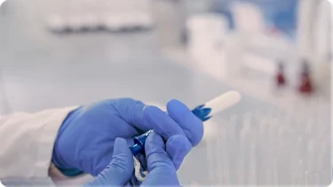 How tampon safety is assessed for materials, comfort and TSS risk