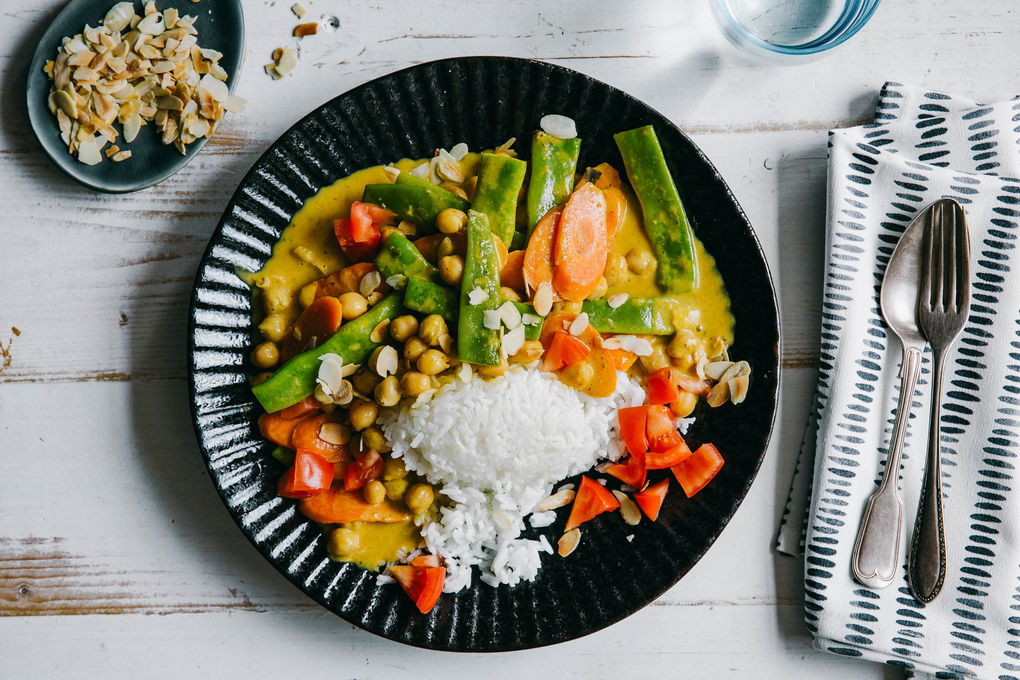 Gemüse-Korma-Curry mit Basmati-Wildreis
