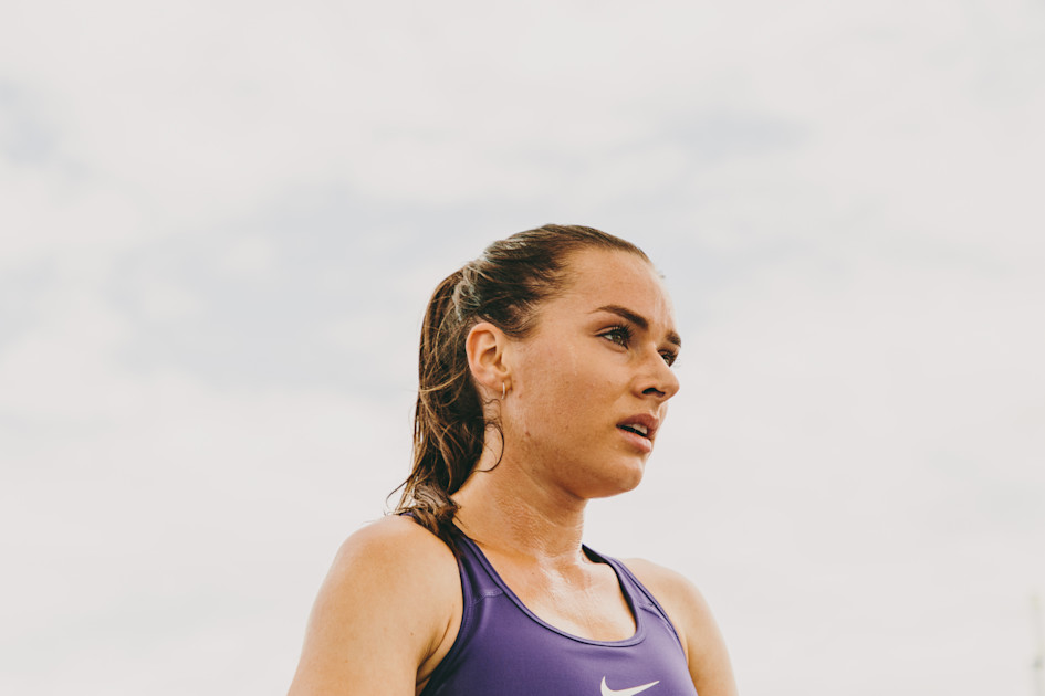 her own path to the top Tempo