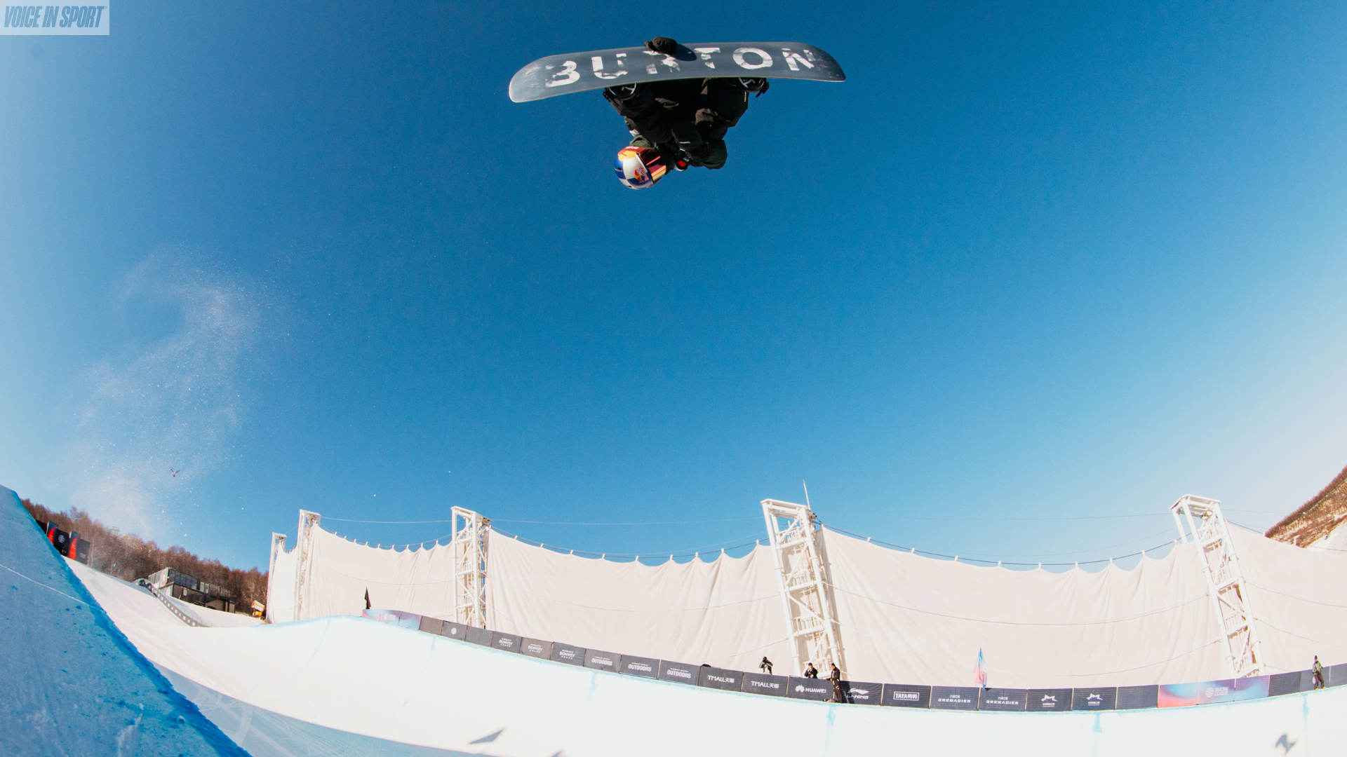 14-Year-Old Zhou Wins First Pro Title