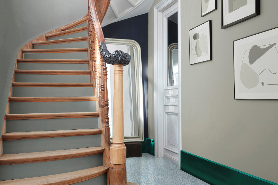 Vous avez un escalier béton dans votre habitation et vous souhaitez couvrir  en bois les marches de cet es…