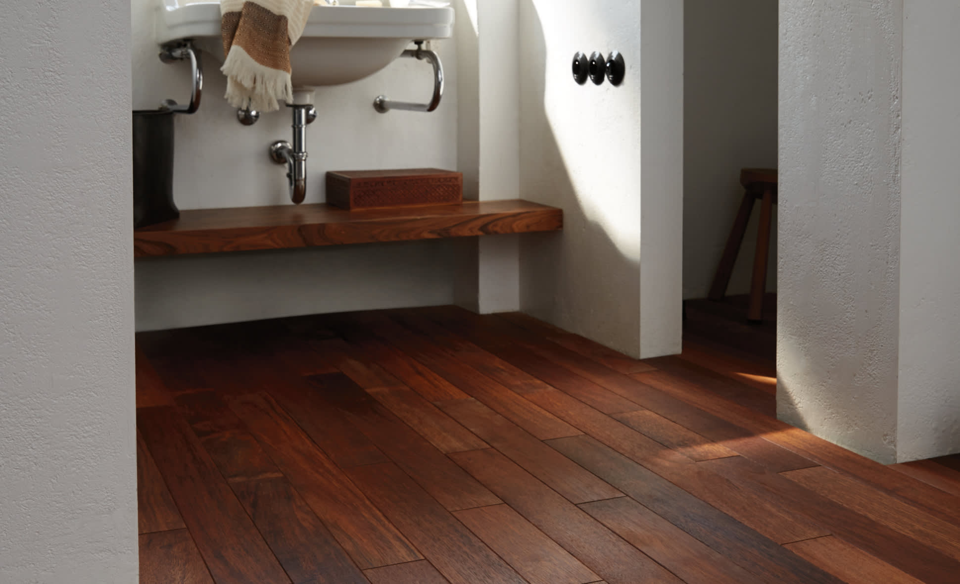 Conseils Experts - Parquet contrecollé ou parquet massif, que choisir
