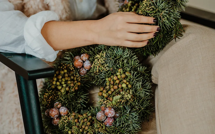 winter wreaths with charm