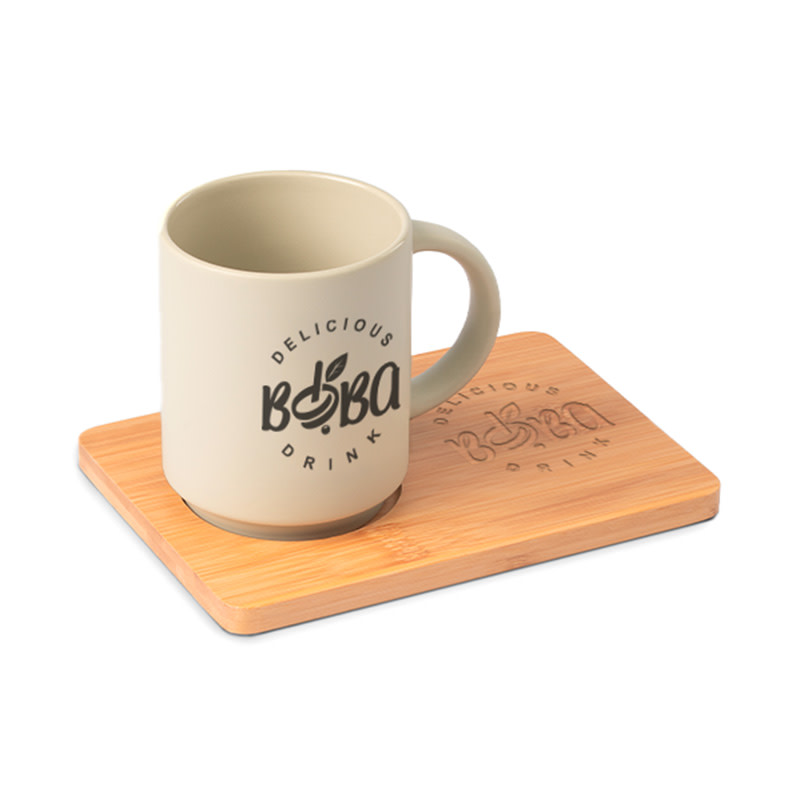Set tasse en céramique et planche en bambou