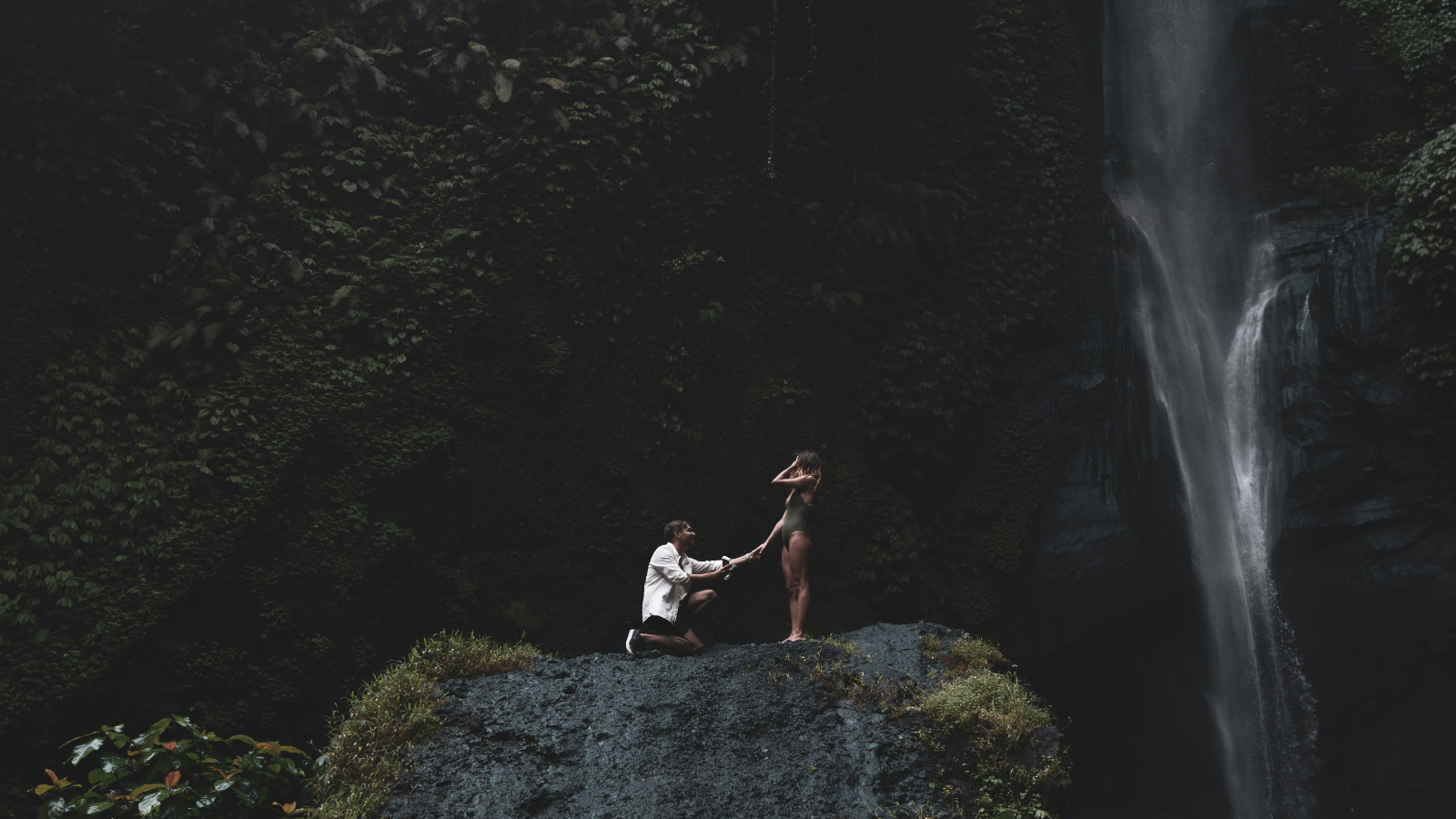 6 best places to propose for a unique engagement