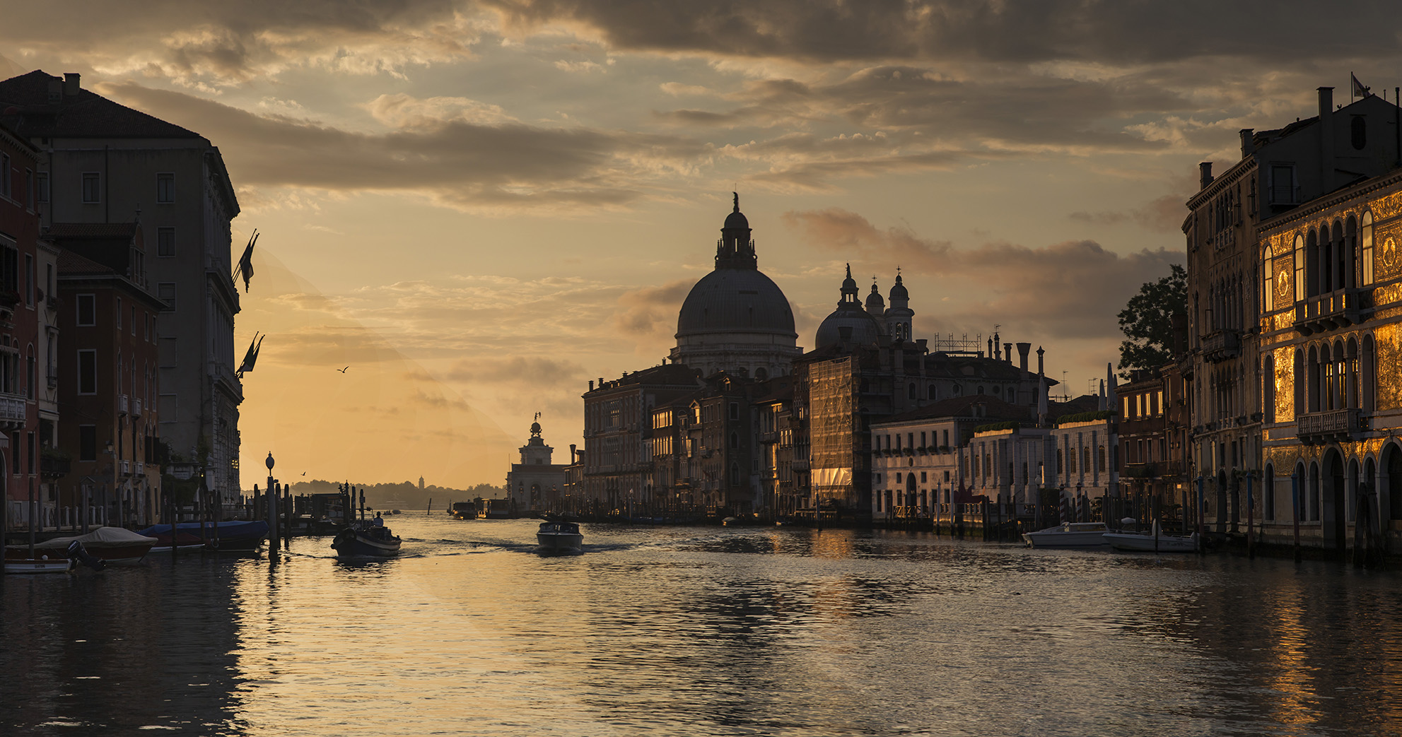 4 Venetian islands that make a perfect day trip from the Italian city