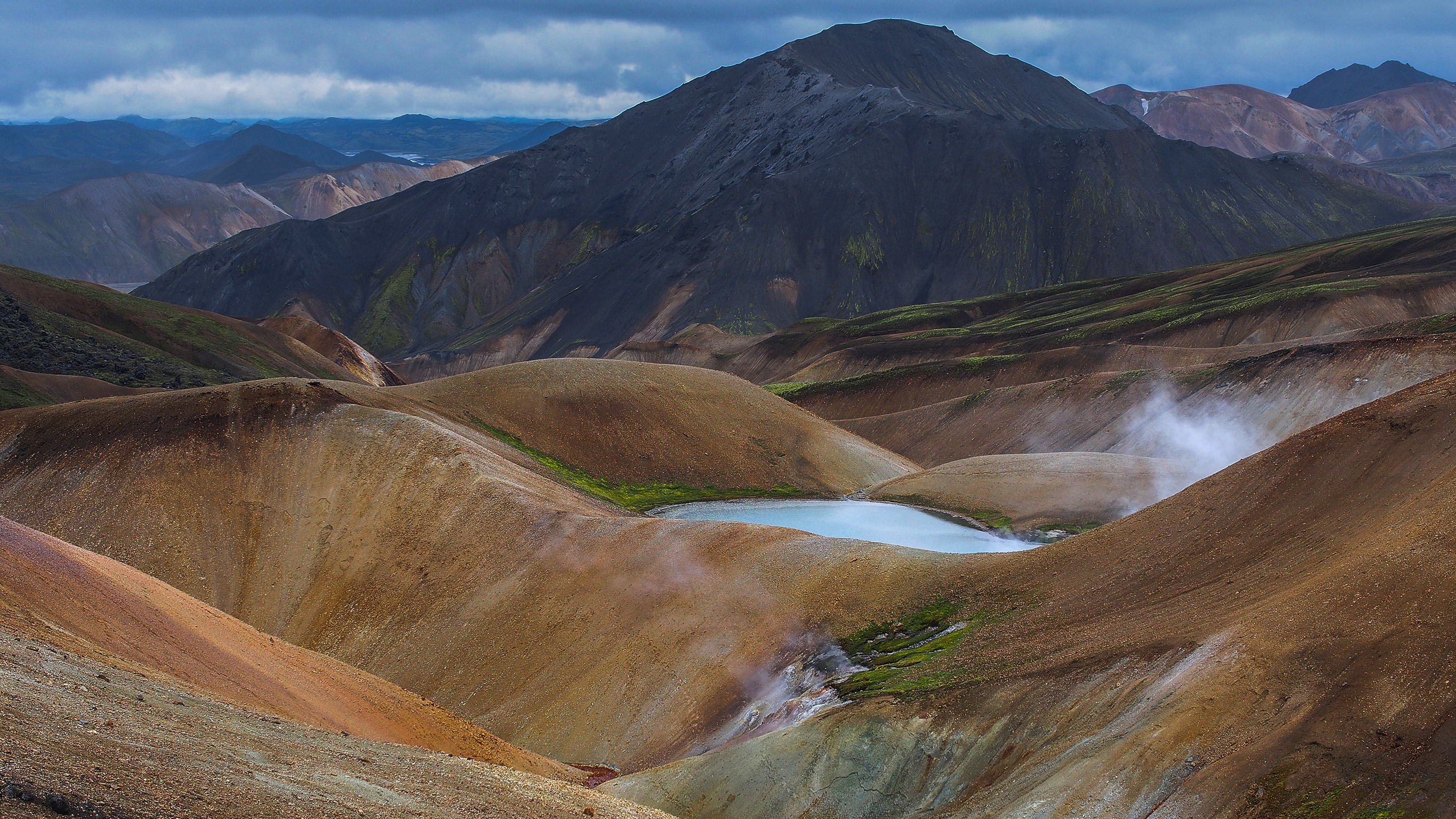 Active on ice: How an active adventure in Iceland comes together