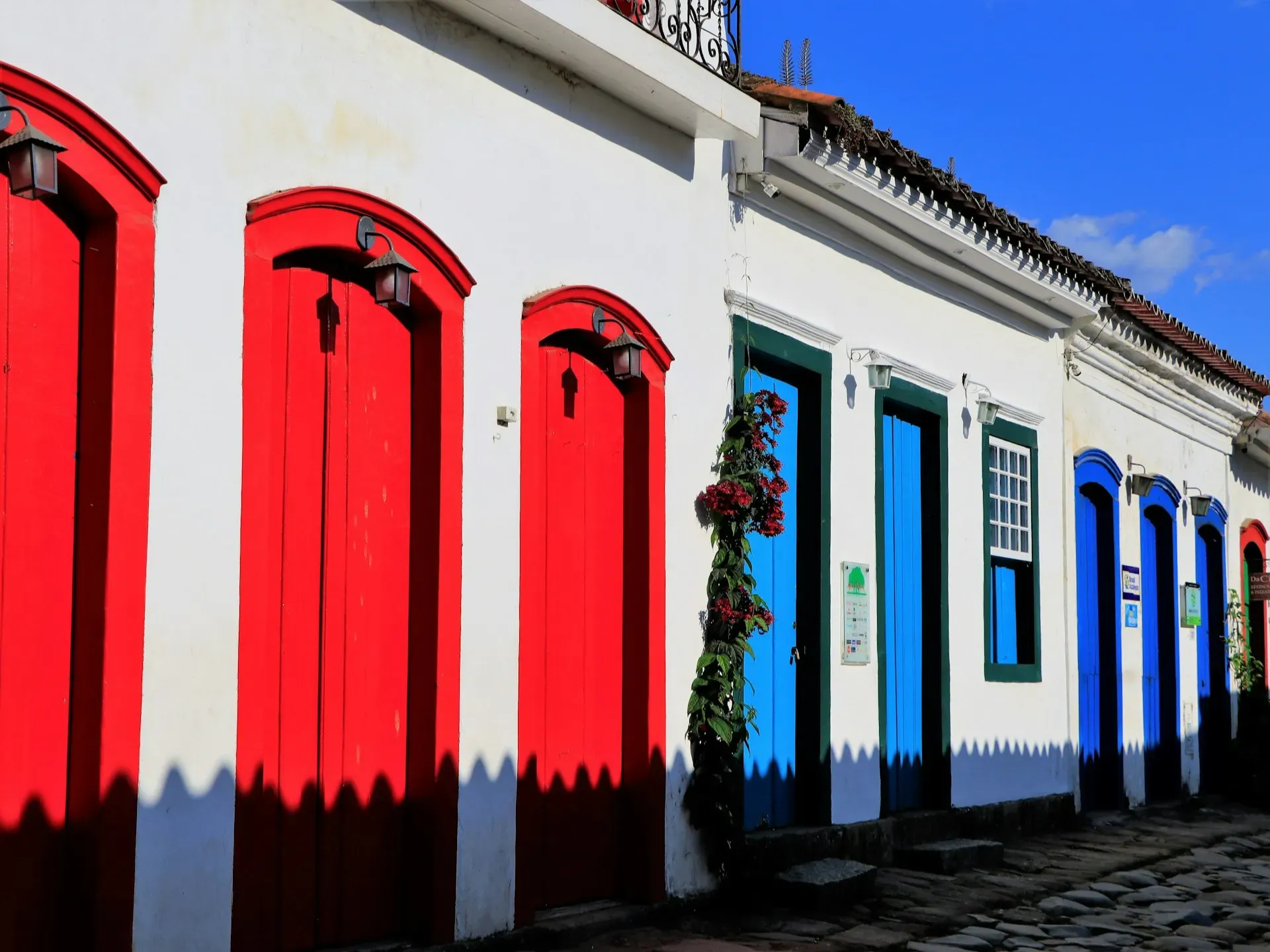 Paraty's architecture