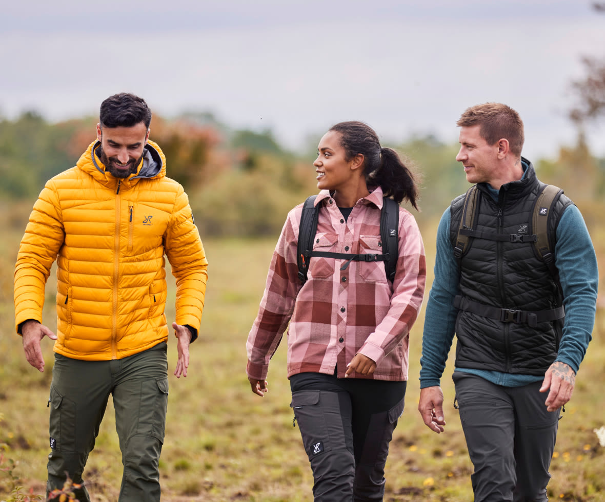 REVOLUTION COURIER RACE ANY OPINIONS visual data 6