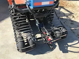 Track-Tor%202.jpg