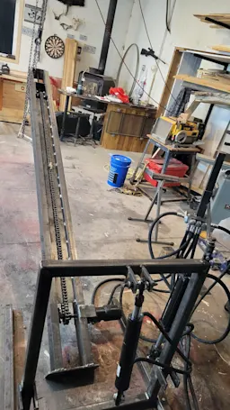 Hydraulic%20Post%20Pounder%204.jpg