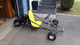 Three_Wheeled_Go_Kart1.jpg