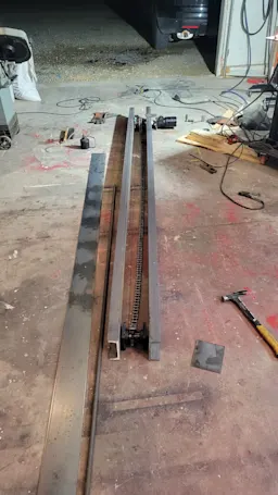 Hydraulic%20Post%20Pounder%203.jpg