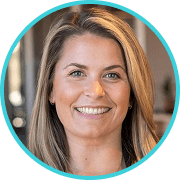 Headshot Hillary Steinfeldt