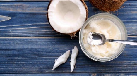 Benefits of Coconut and its Everyday Uses - Image - Johnson's Adult - ar-AE