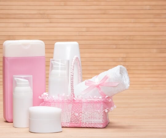 How to choose safe baby products for your child?