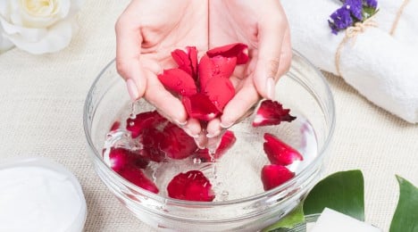 Why should you use rose water? - Image - Johnson's Adult - ar-AE