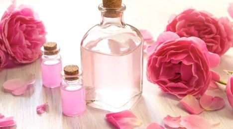 The Gentle Power of Rose Water: Rose Water Benefits - Image - Johnson's Adult - en-AE