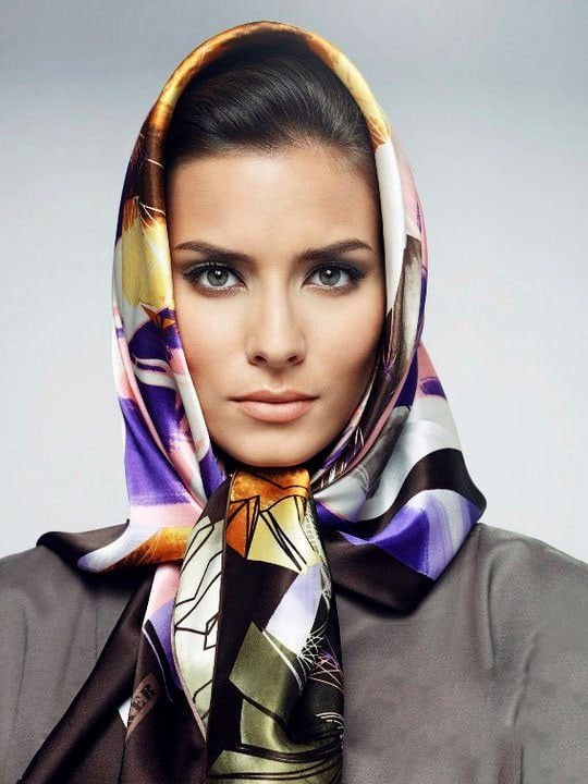 https://www.cleanandcleararabia.com/sites/cleanandclear_menap/files/headscarf_4.jpg