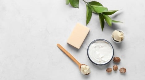 8 Superficial Benefits of Shea Butter on the Skin - Image - Johnson's Adult - en-AE