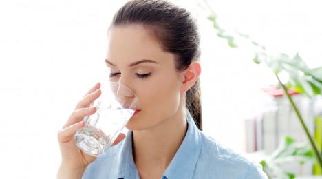 Healthy Skin Care Habits for Everyday - Image - Johnson's Adult - en-AE