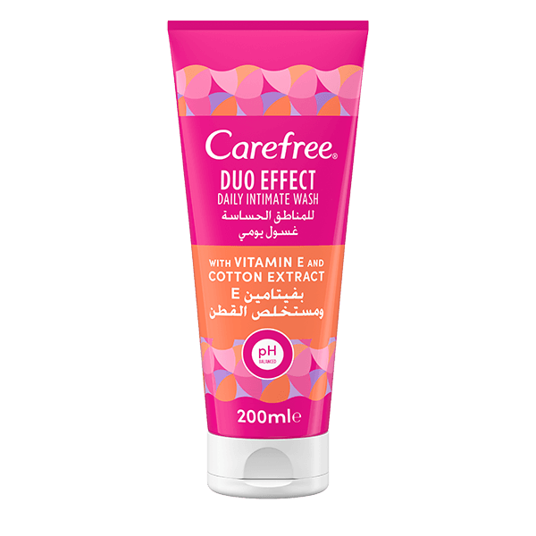 Carefree® Duo Effect Intimate Wash With Vitamin E & Cotton Extract