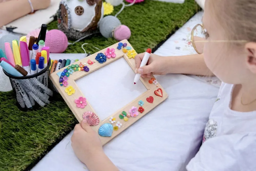 warsztaty kreatywne dekorowanie ramek na zdjecia