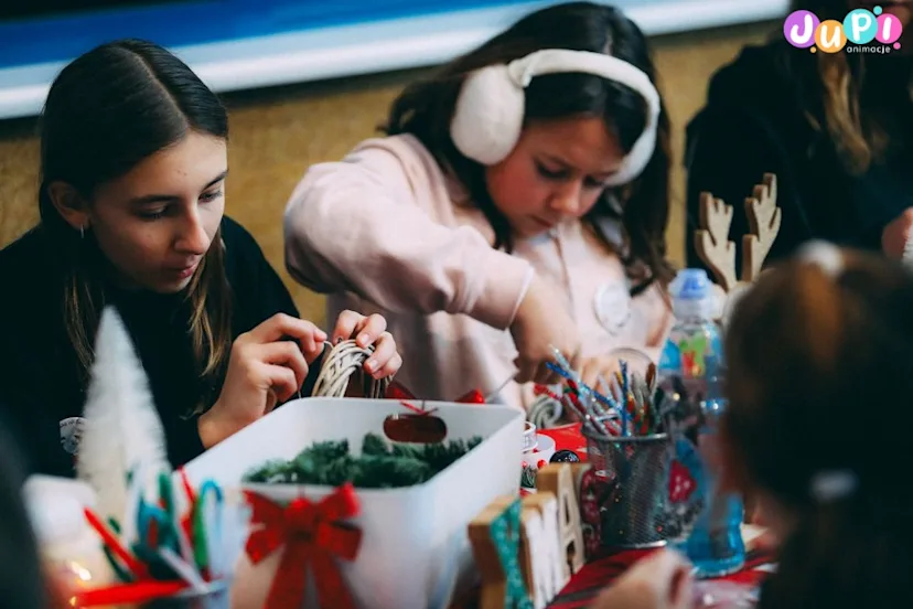 warsztaty mikolajkowe stroikow swiatecznych (3)