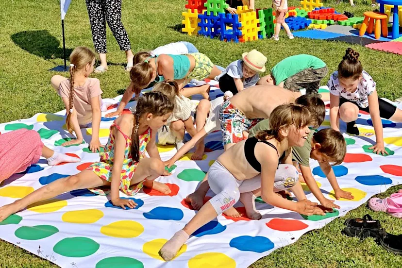 mega twister gra wielkoformatowa