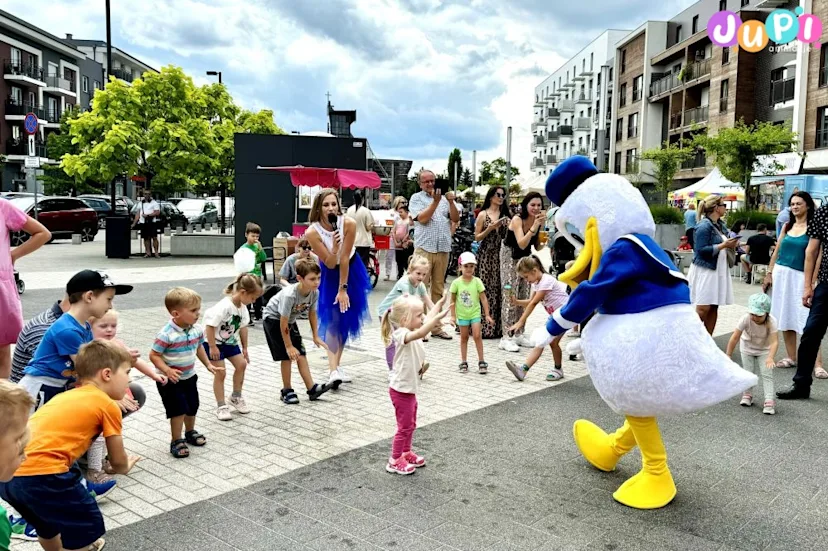 zywa maskotka kaczor donald jupi animacje (4)