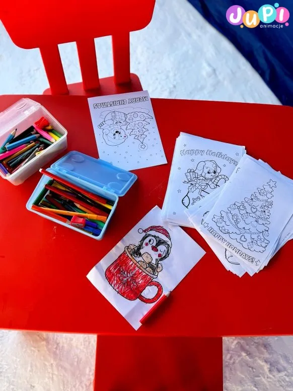 elfikowy plac zabaw kolorowanki