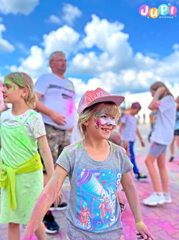 festiwal kolorow dla dzieci kolorowa atrakcja na impreze firmowa